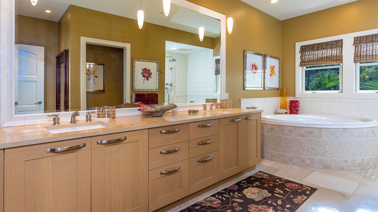 Photo of Bathroom in Wailea