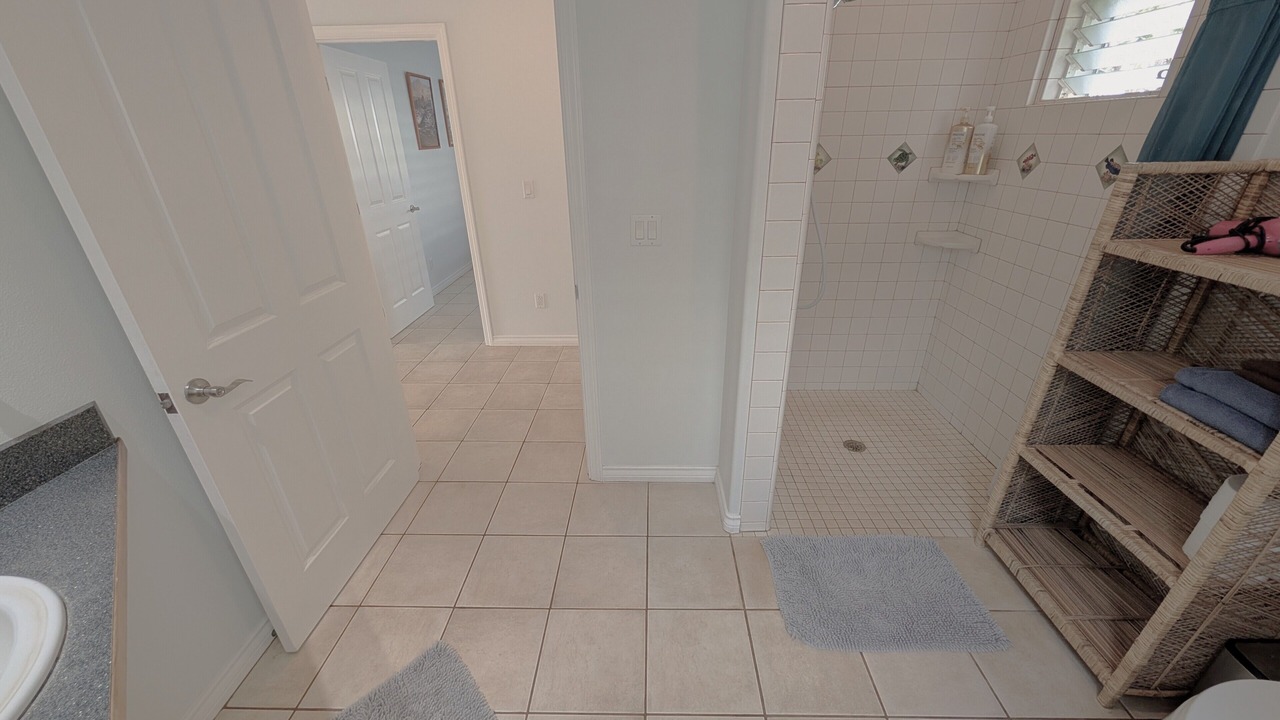 Photo of Bathroom in Poipu