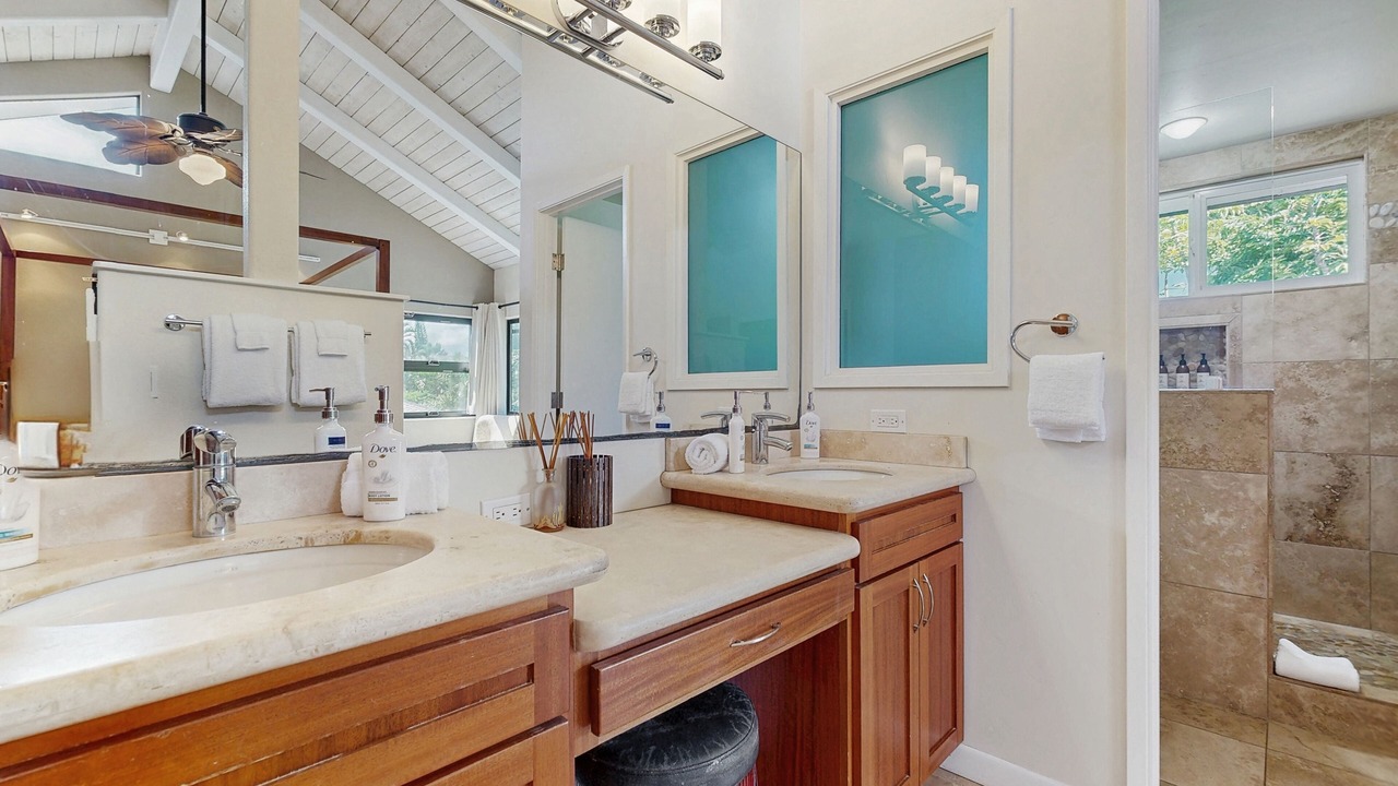 Photo of Bathroom in Princeville