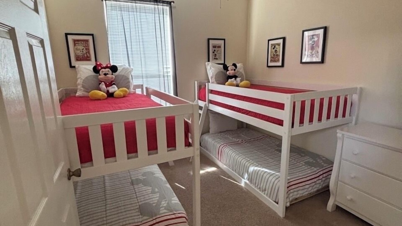 Photo of Bedroom in Windsor Palms