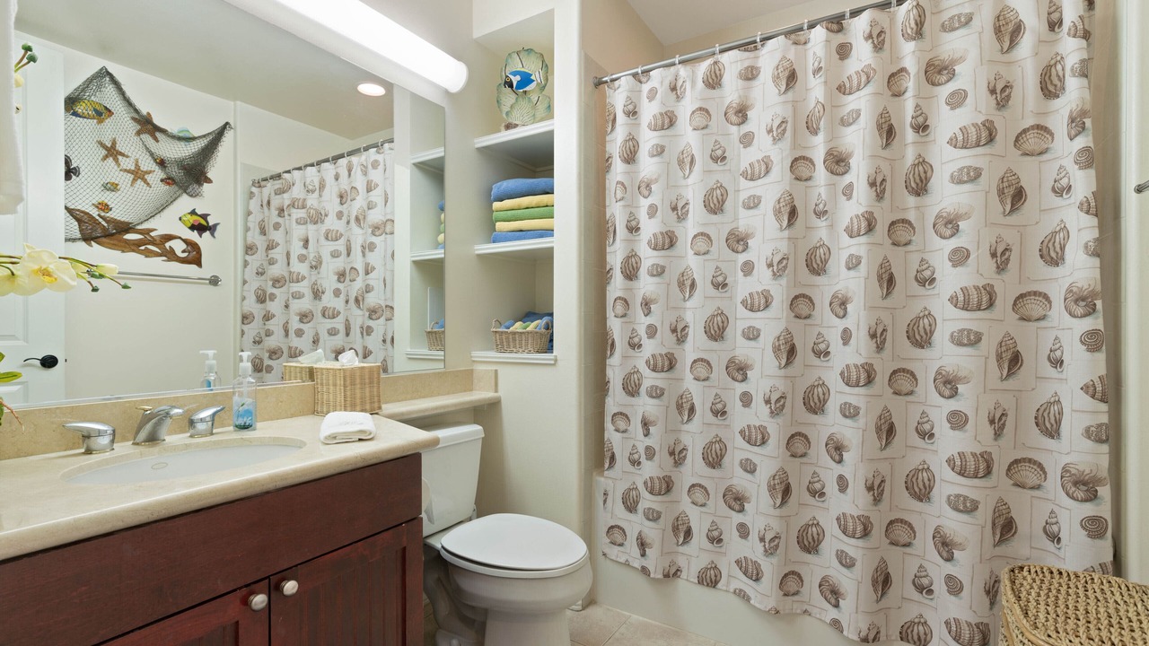 Photo of Bathroom in Waikoloa
