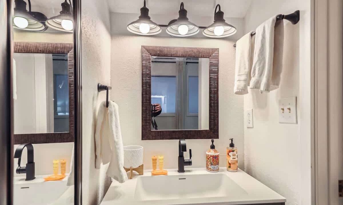Photo of Bathroom in Copper Mountain Village