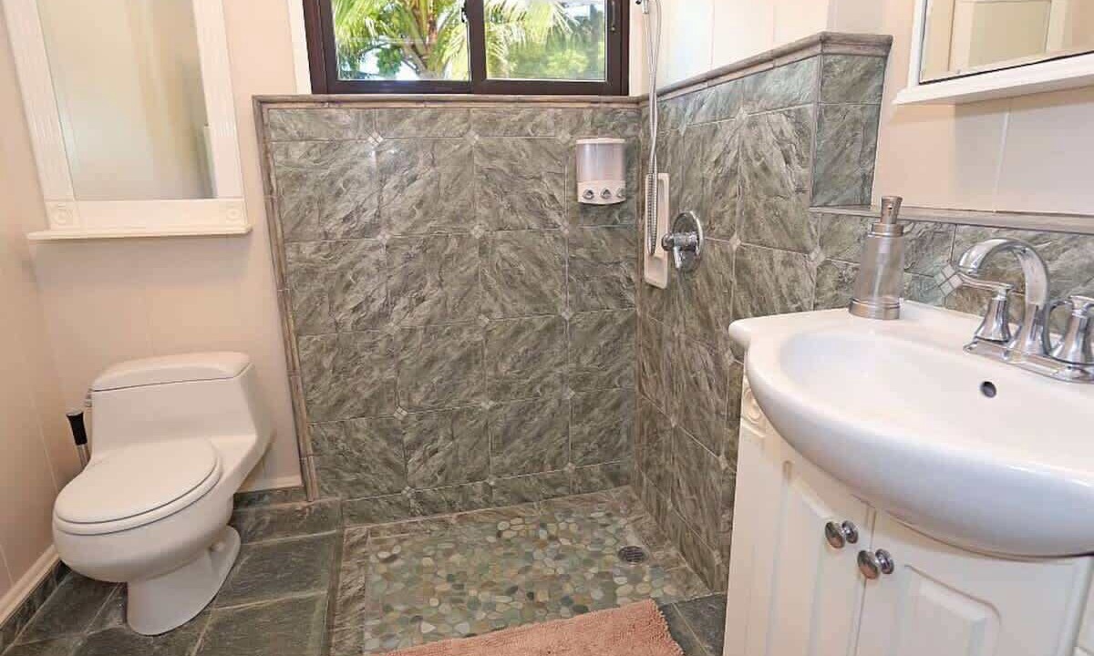 Photo of Bathroom in Kalama Tract