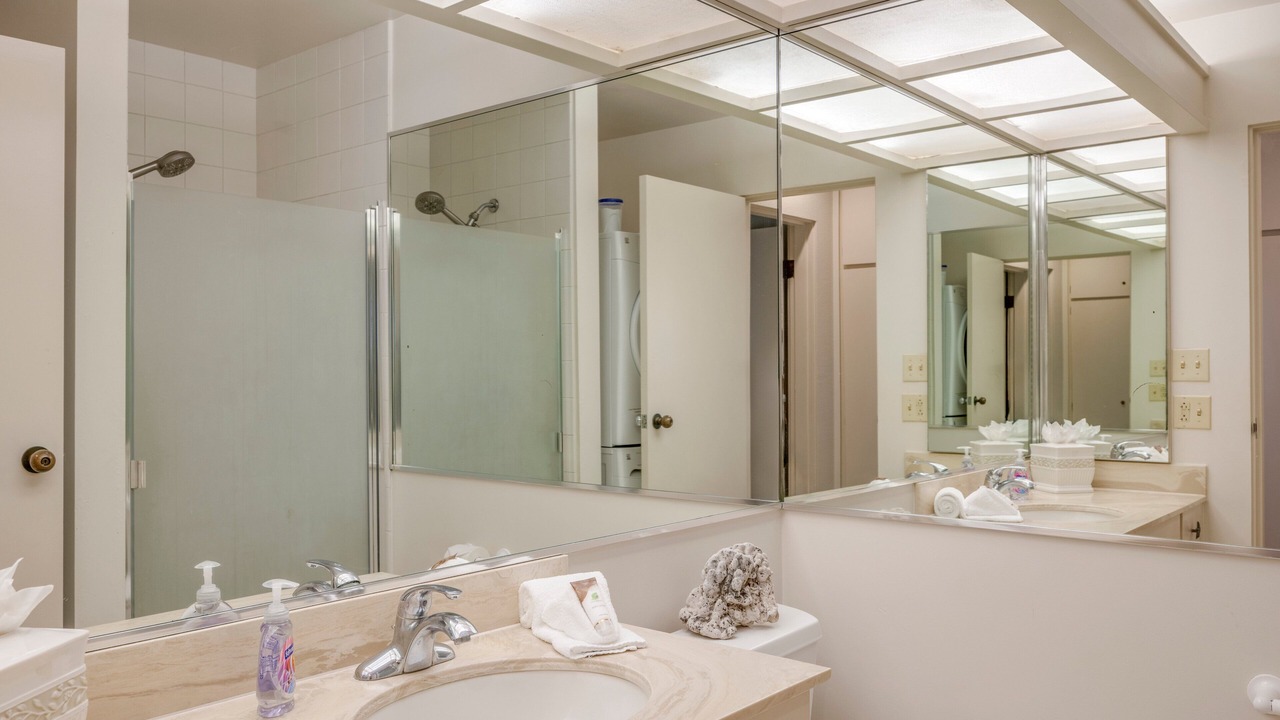 Photo of Bathroom in Kapalua