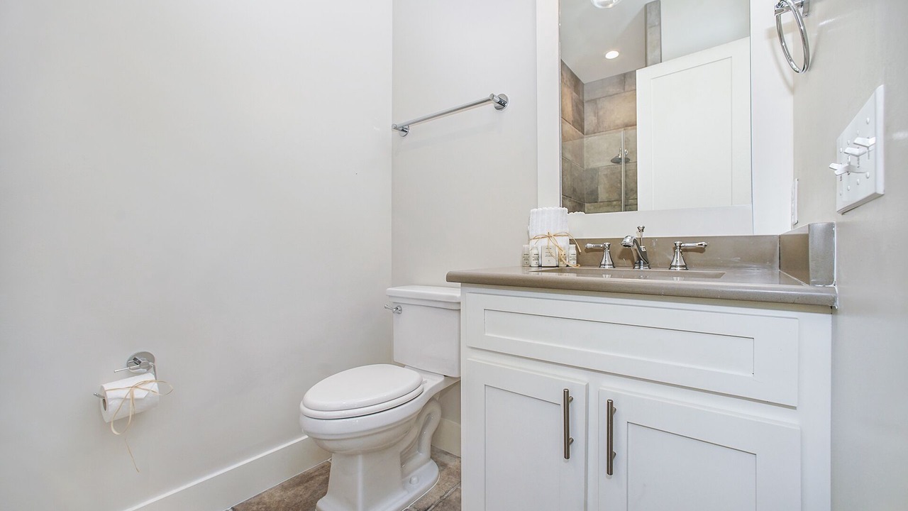 Photo of Bathroom in Seacrest Beach