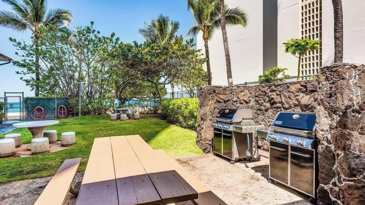 Photo of Others in Makaha