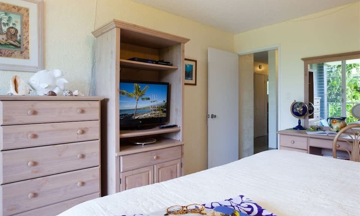 Photo of Bedroom in Kamuela