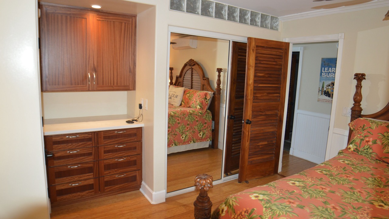 Photo of Bedroom in Poipu
