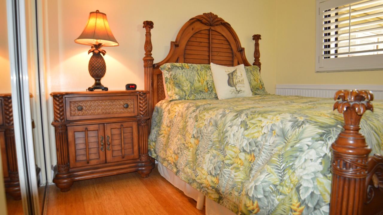 Photo of Bedroom in Poipu