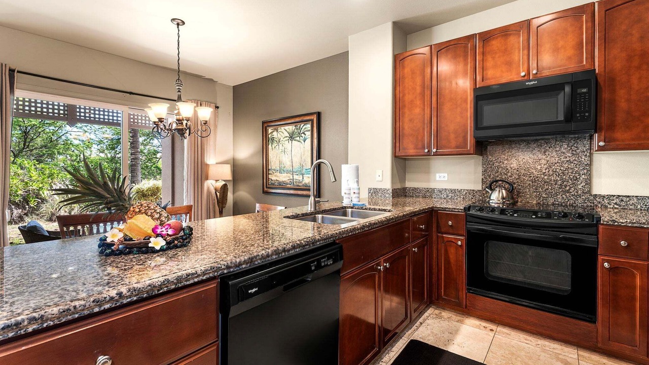 Photo of Kitchen in Waikoloa