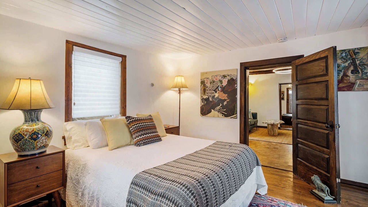 Photo of Bedroom in Tesuque