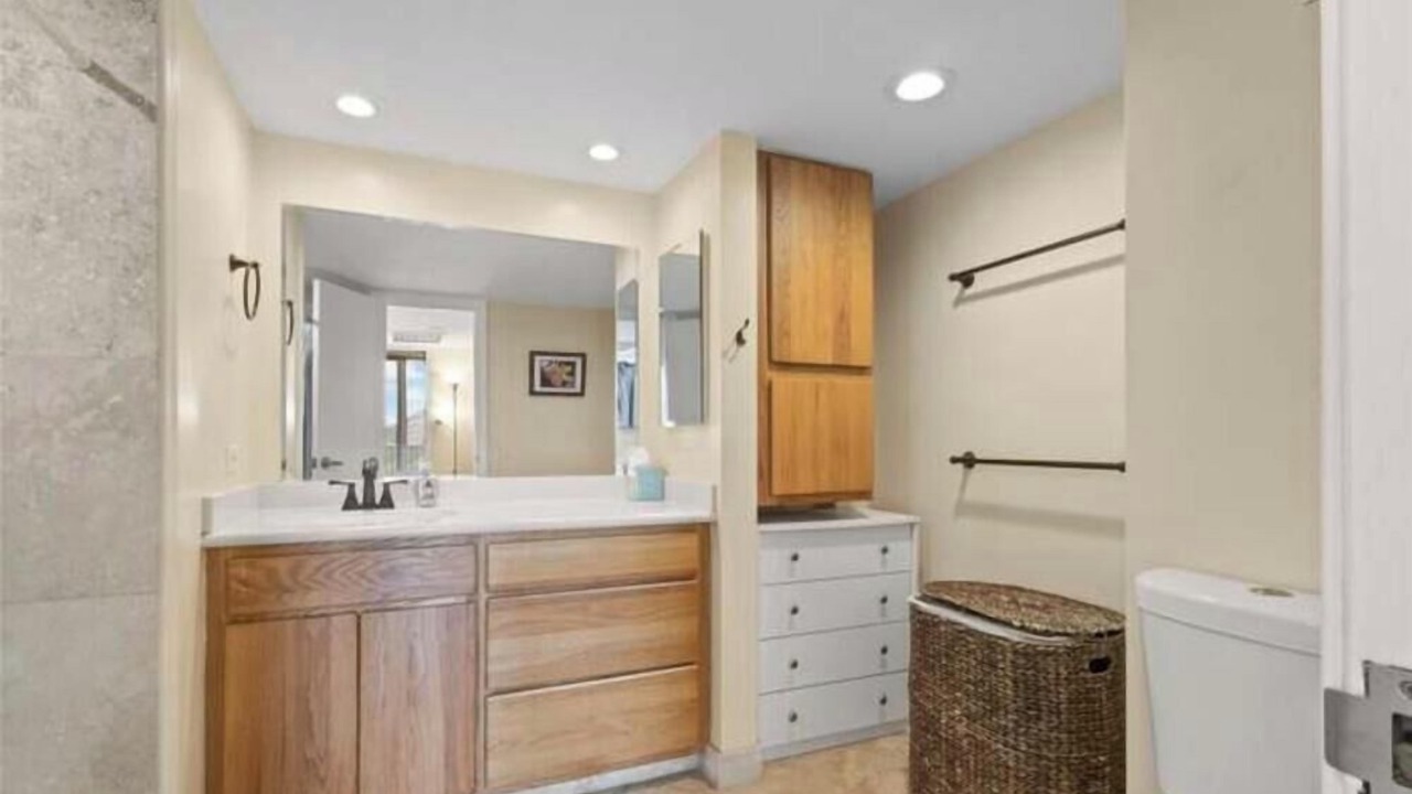 Photo of Bathroom in Makaha