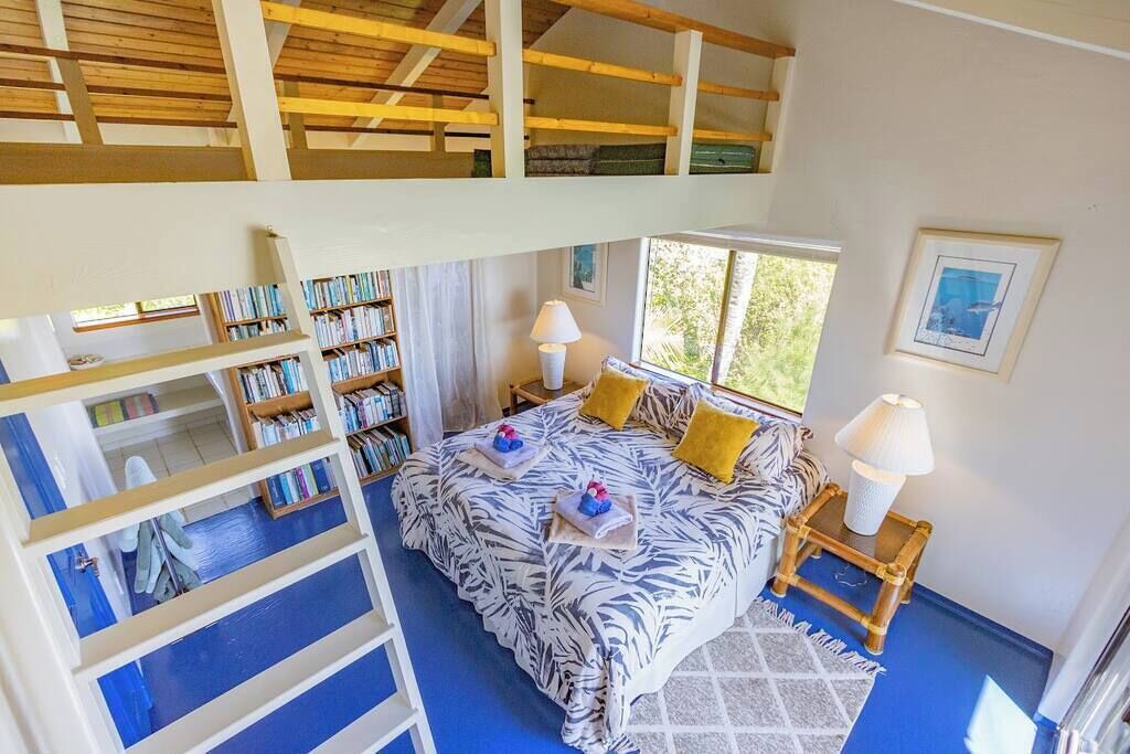 Photo of Bedroom in Haiku