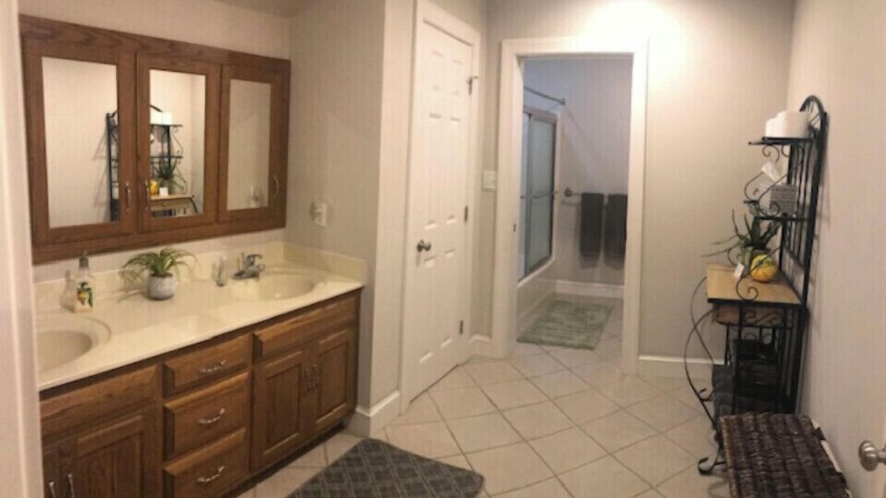 Photo of Bathroom in Salunga