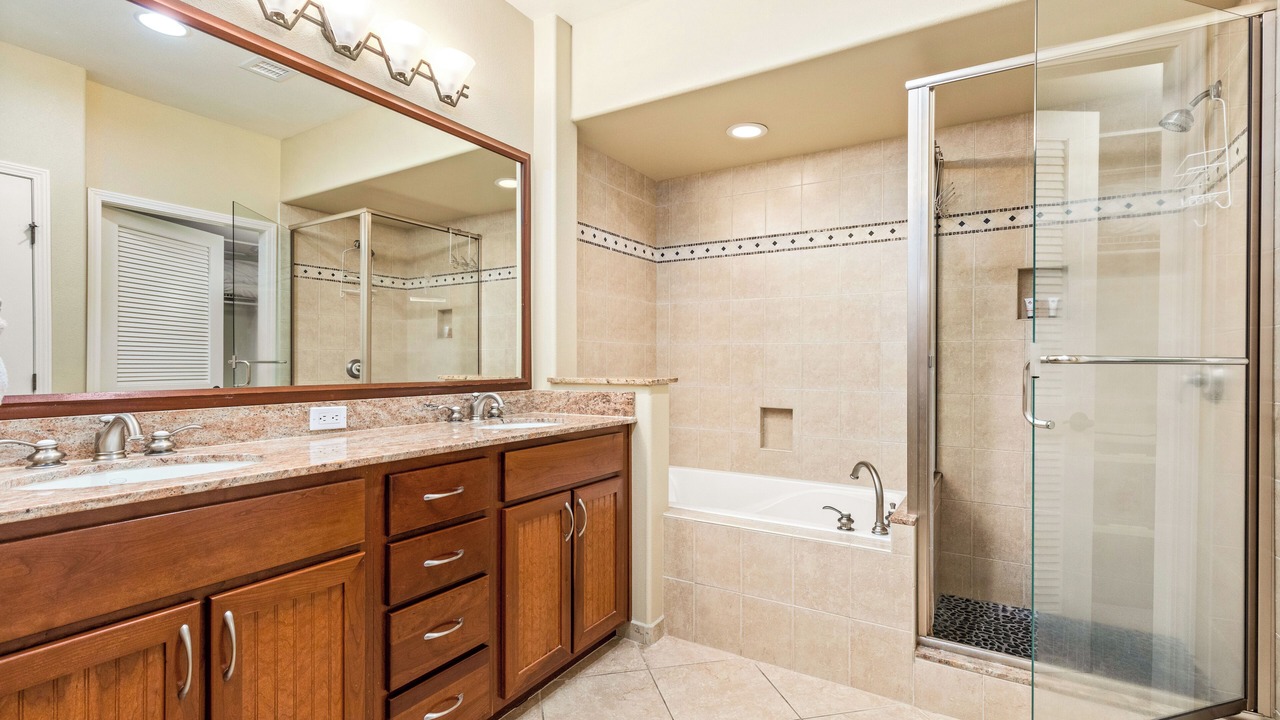 Photo of Bathroom in Waikoloa