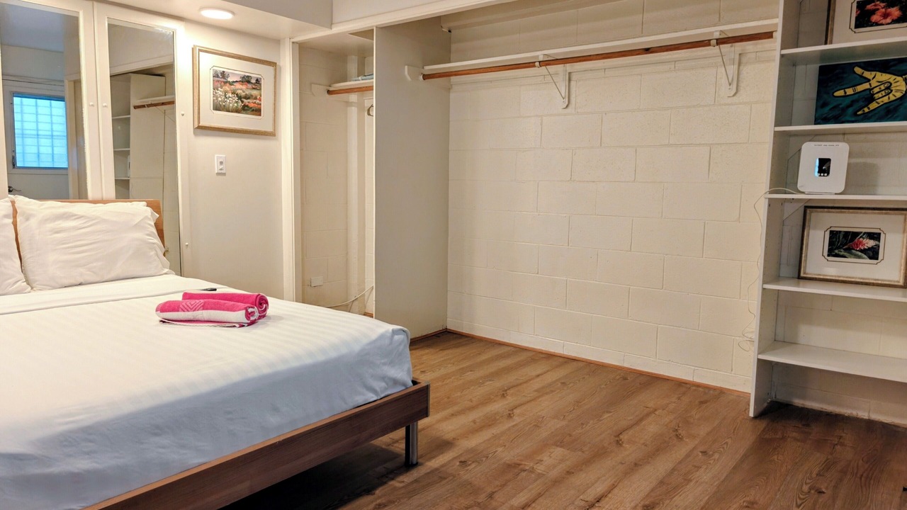 Photo of Bedroom in Waikiki