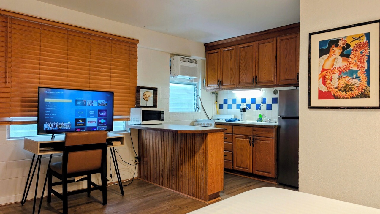 Photo of Bedroom in Waikiki