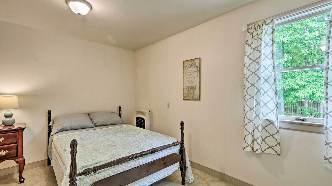 Photo of Bedroom in New Holland