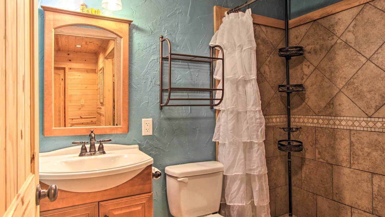 Photo of Bathroom in Chalet Village
