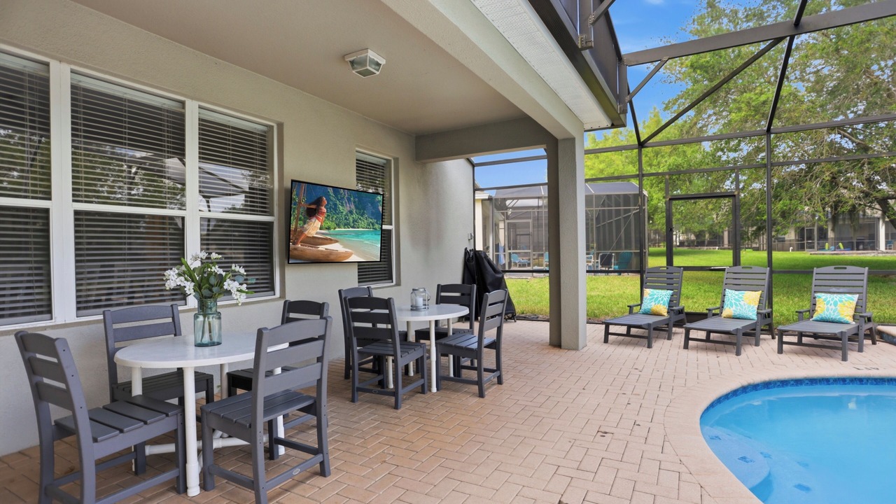 Photo of Outdoor in Windsor Hills