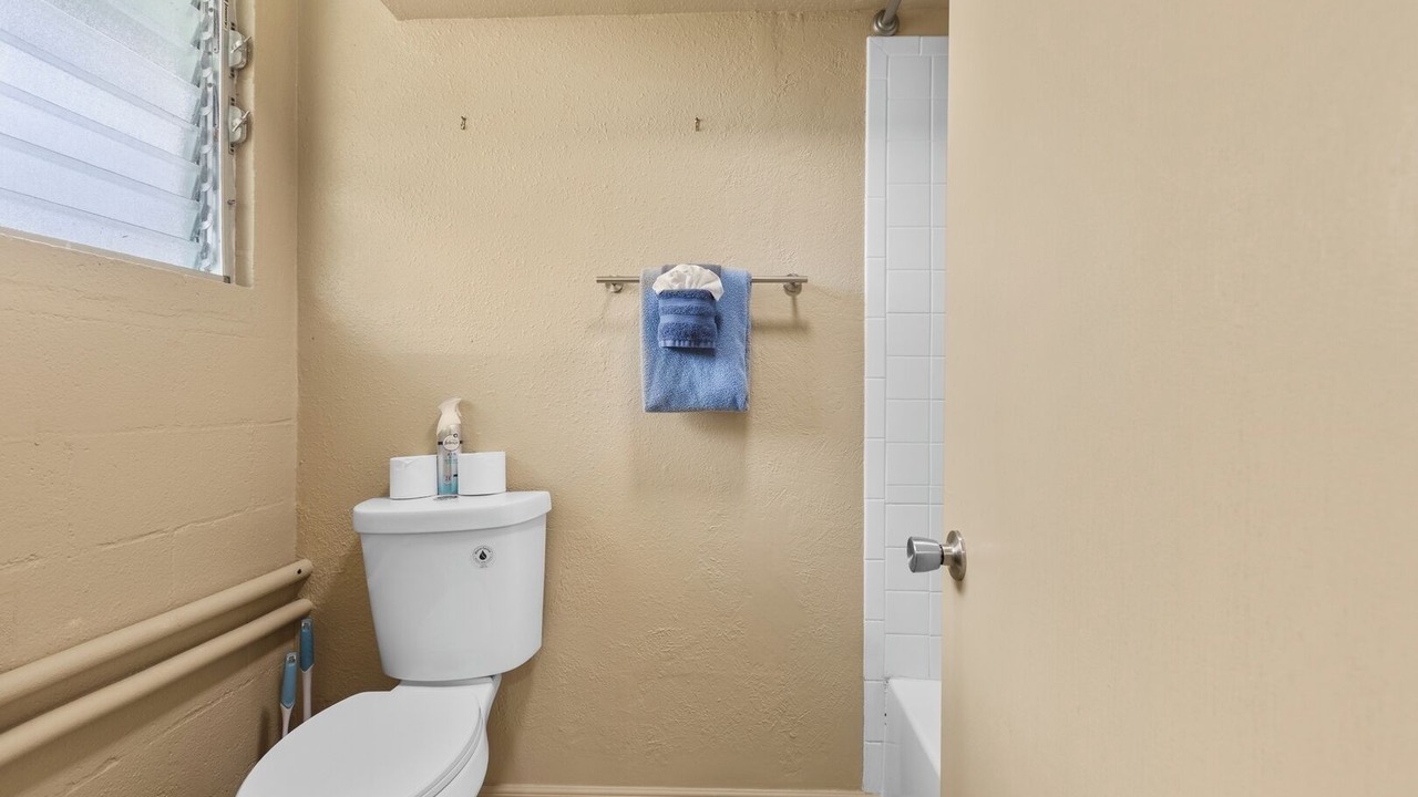 Photo of Bathroom in Keaukaha