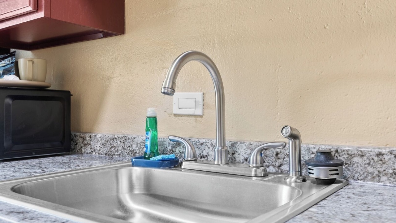 Photo of Kitchen in Keaukaha