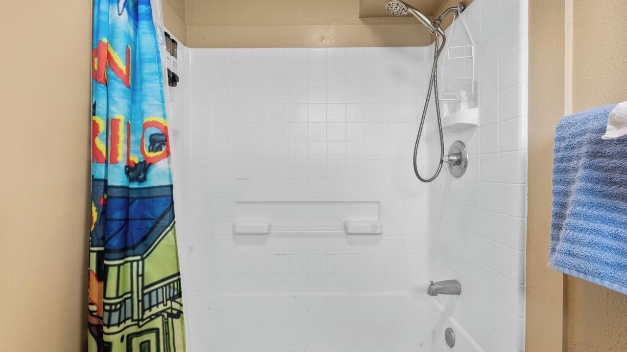 Photo of Bathroom in Keaukaha
