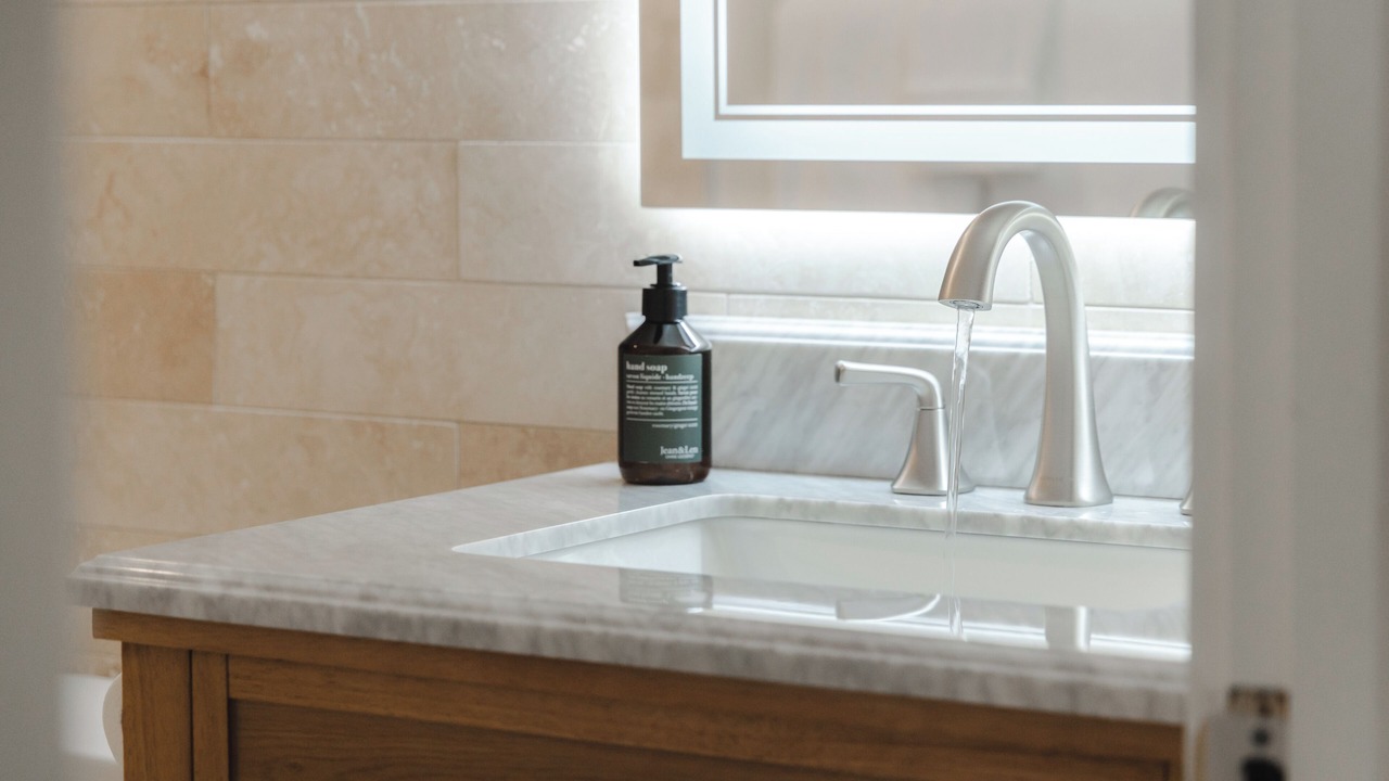 Photo of Bathroom in Kahuku