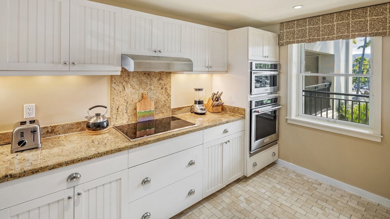 Photo of Kitchen in Kahuku