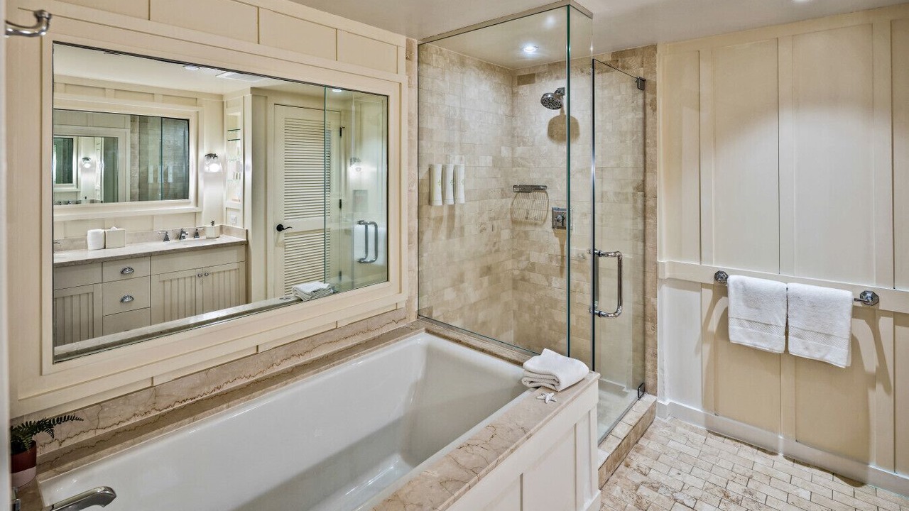 Photo of Bathroom in Kahuku