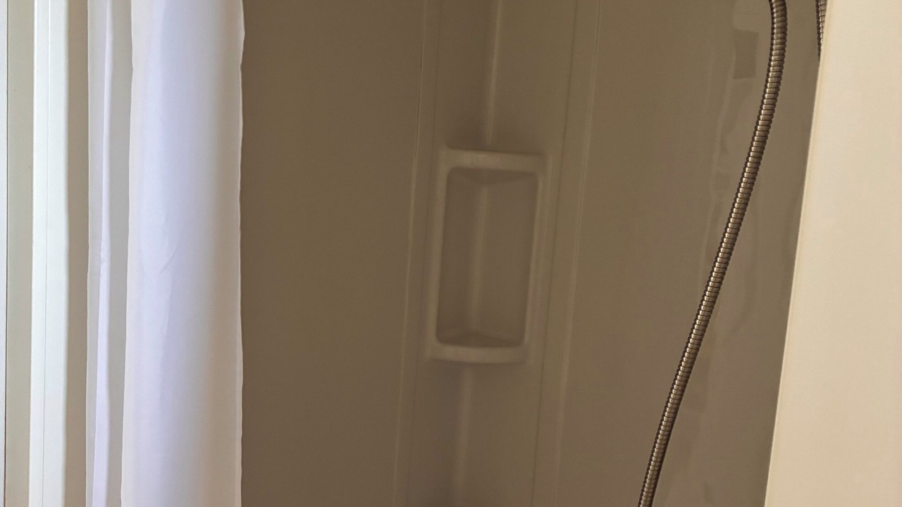 Photo of Bathroom in Kalihi - Palama