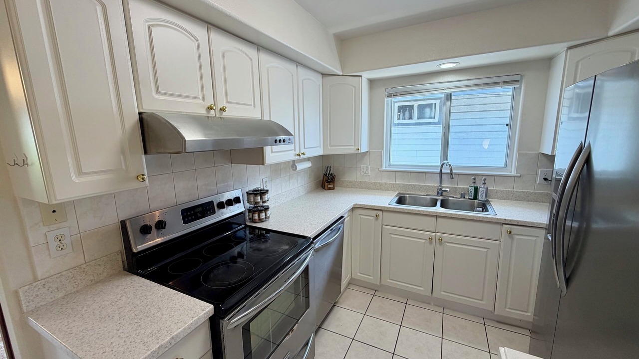 Photo of Kitchen in McCully - Moiliili