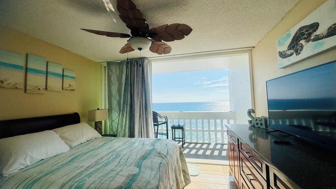 Photo of Bedroom in Makaha