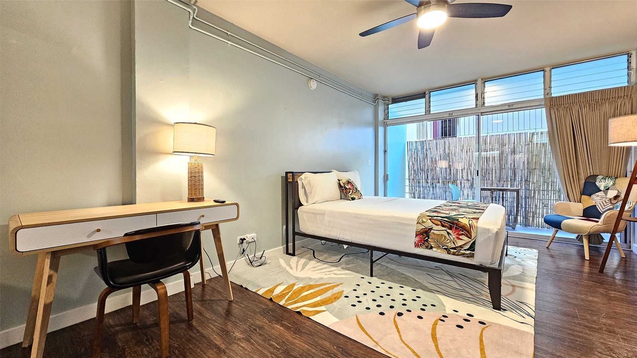 Photo of Bedroom in Waikiki