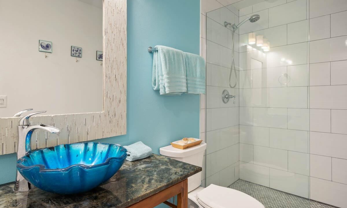 Photo of Bathroom in Keauhou