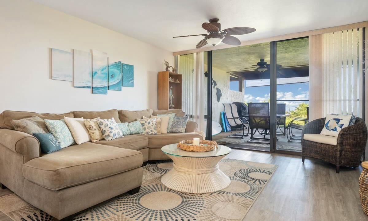 Photo of Livingroom in Keauhou