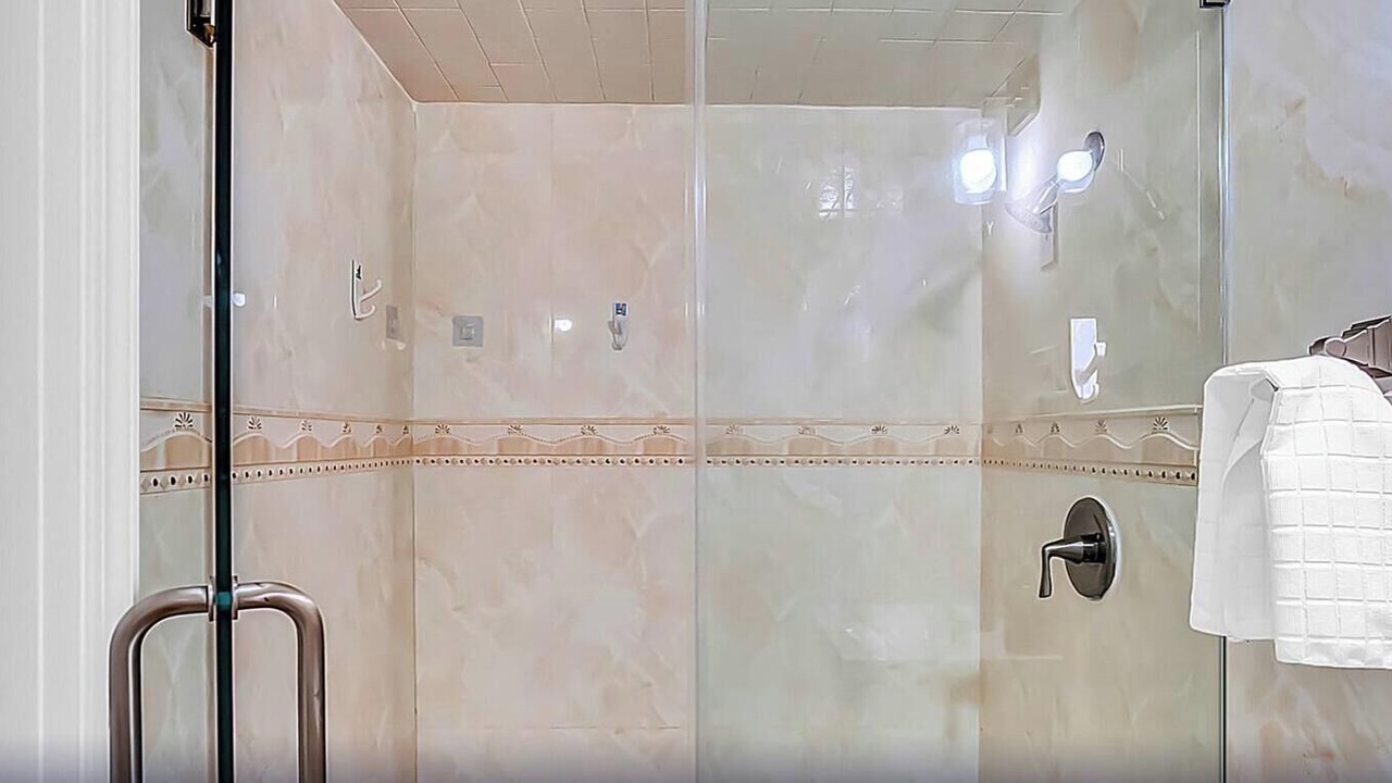 Photo of Bathroom in Sherwood Forest and Thistle Development