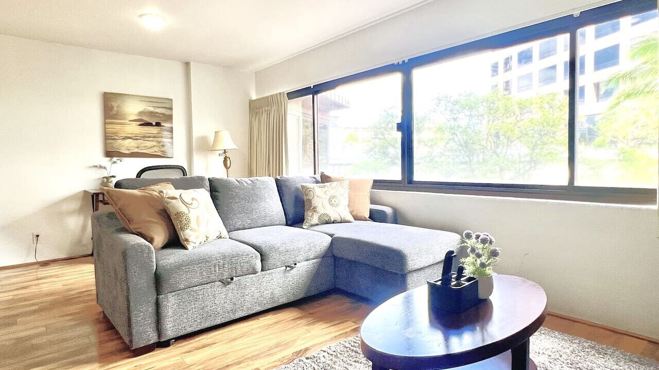 Photo of Livingroom in Downtown Honolulu