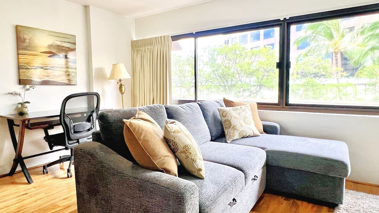 Photo of Livingroom in Downtown Honolulu
