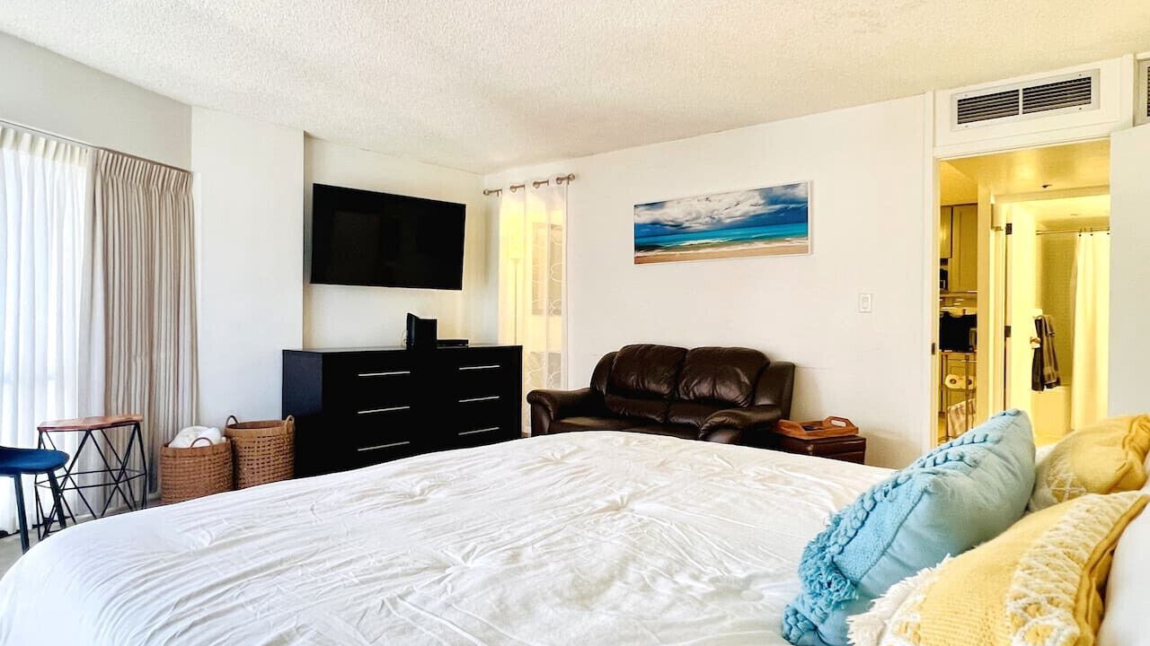 Photo of Bedroom in Downtown Honolulu