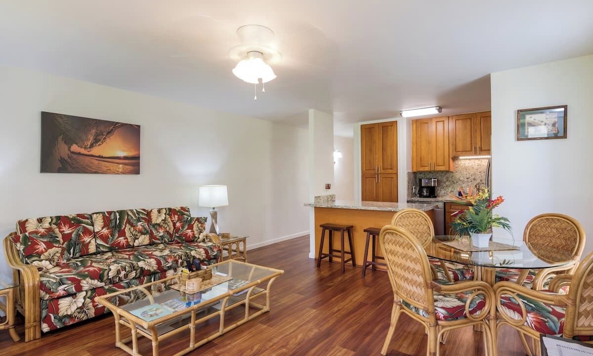 Photo of Livingroom in Kahuku