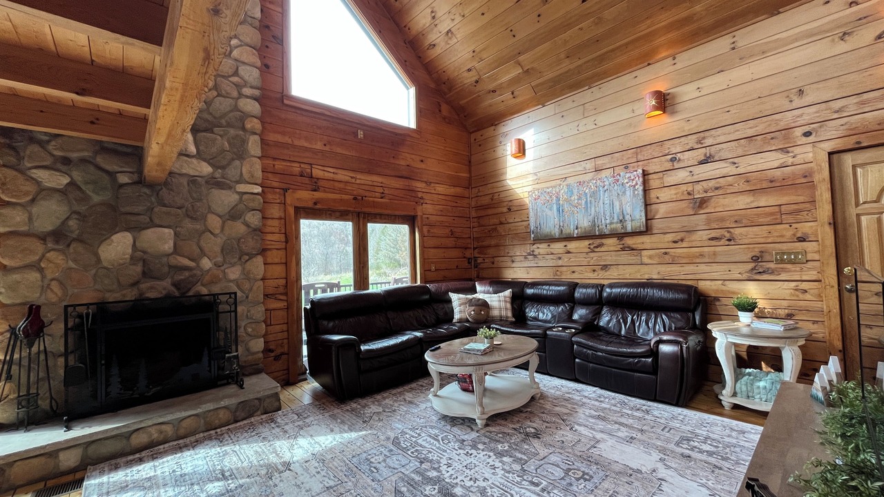 Photo of Livingroom in Catawissa