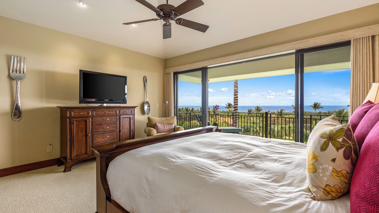Photo of Bedroom in Kaupulehu