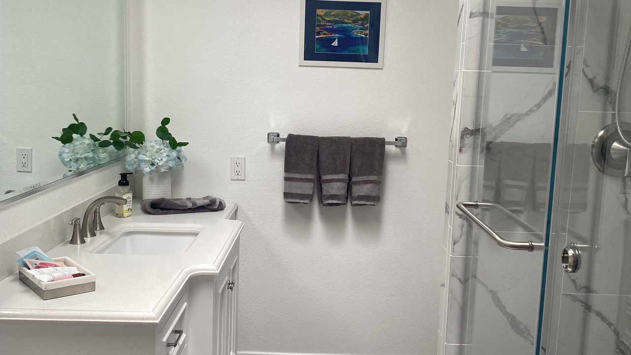 Photo of Bathroom in Ivey Ranch - Rancho Del Oro