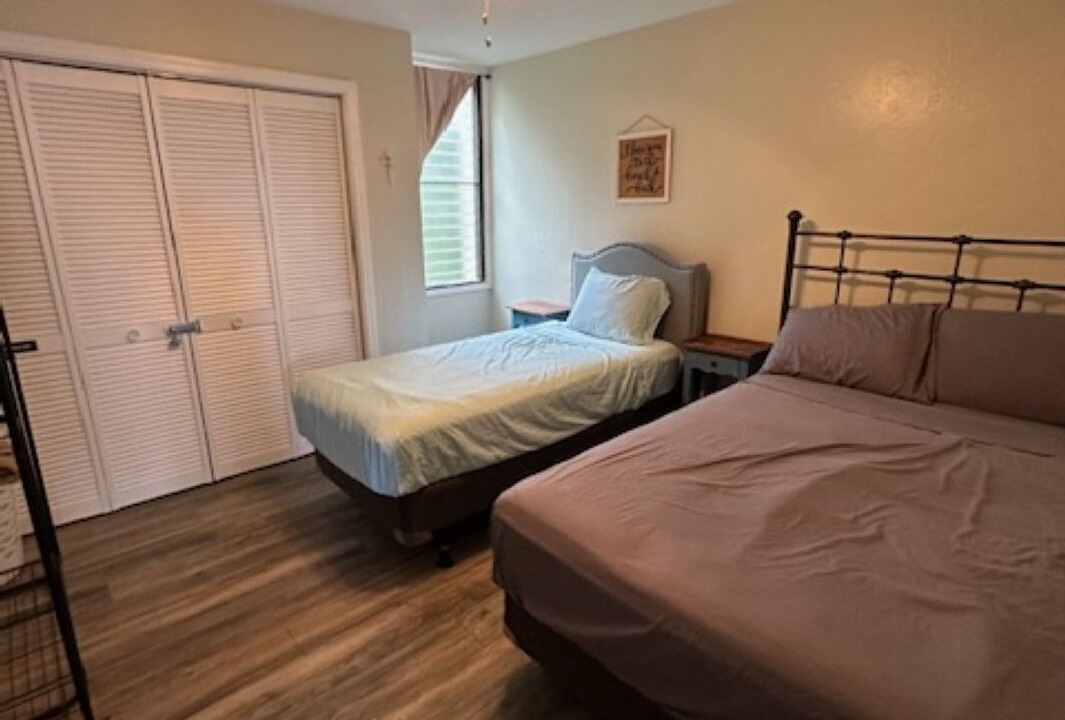 Photo of Bedroom in Makaha Valley