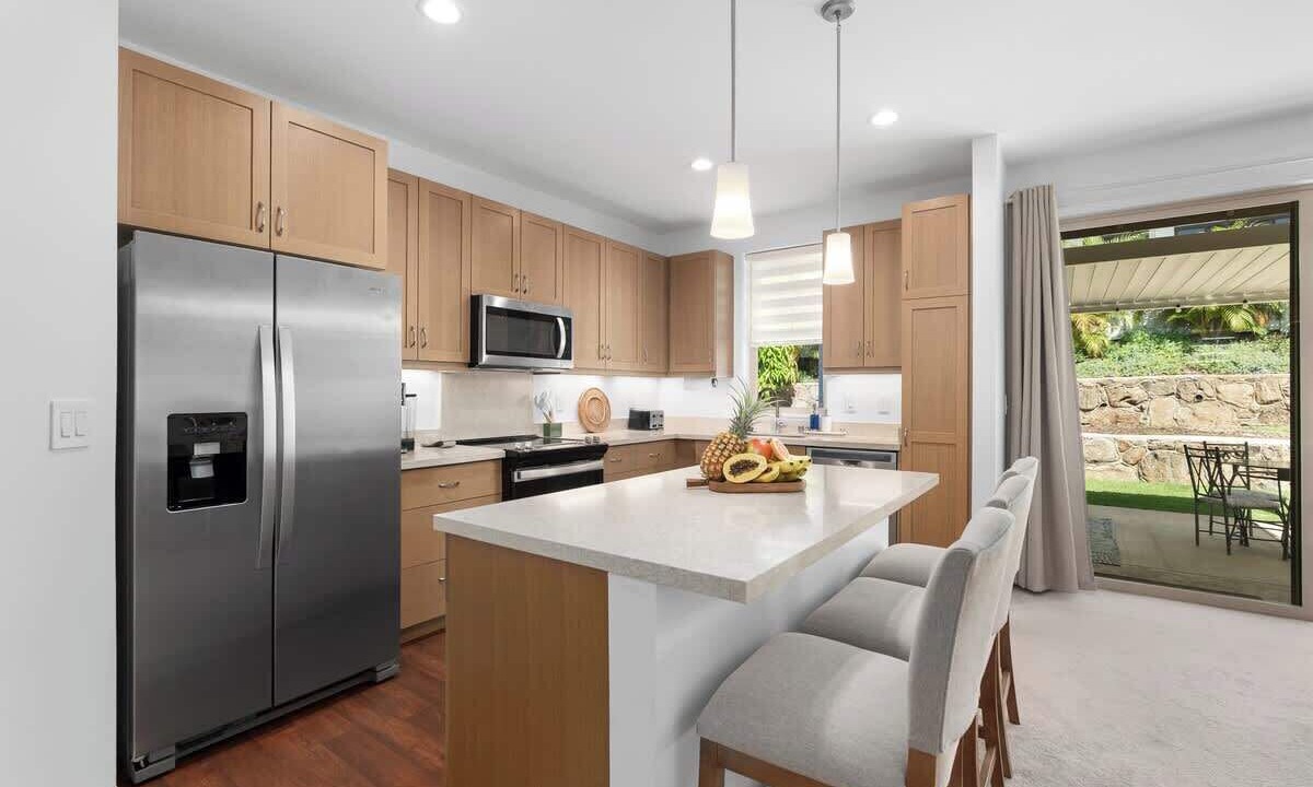 Photo of Kitchen in Makaha Valley