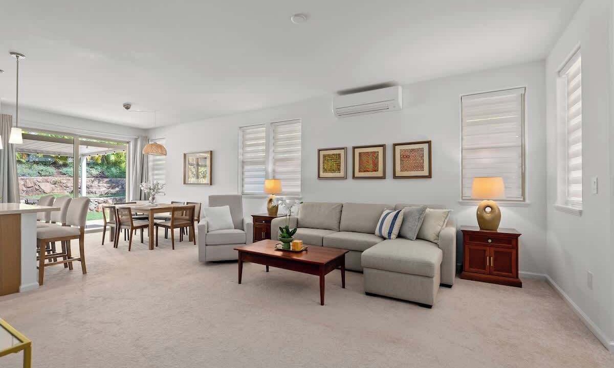 Photo of Livingroom in Makaha Valley