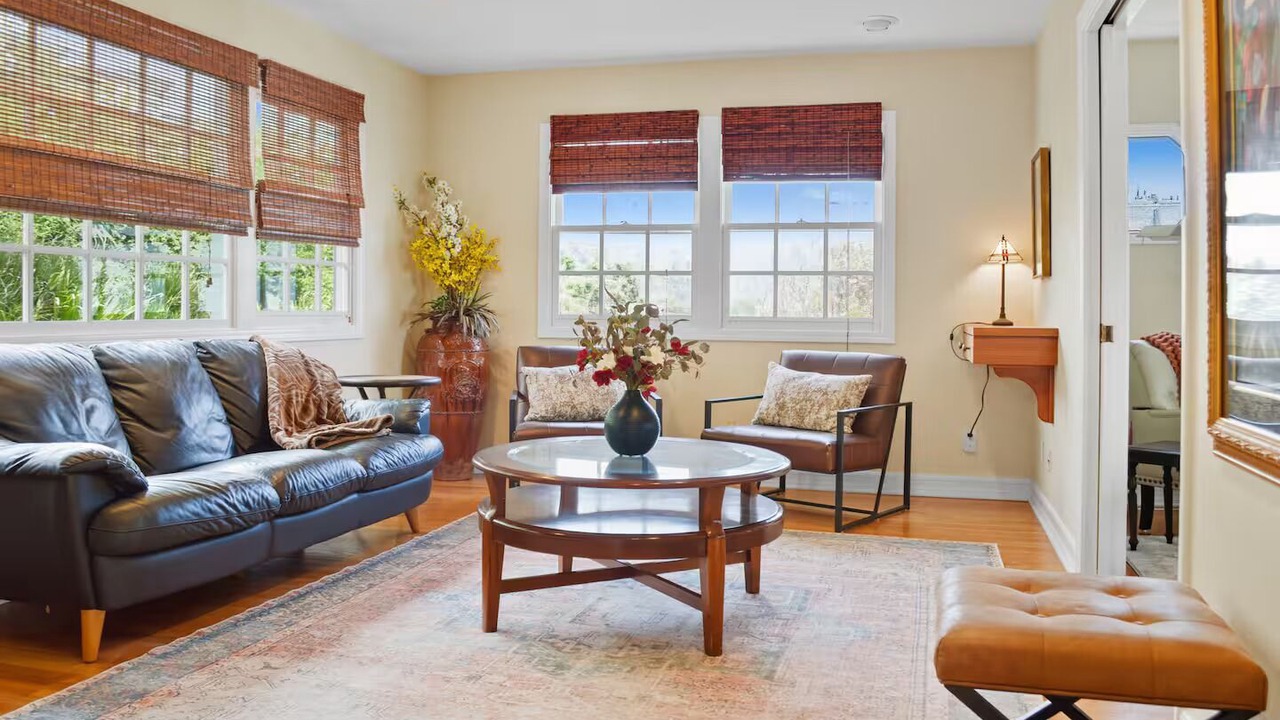 Photo of Livingroom in Waimea