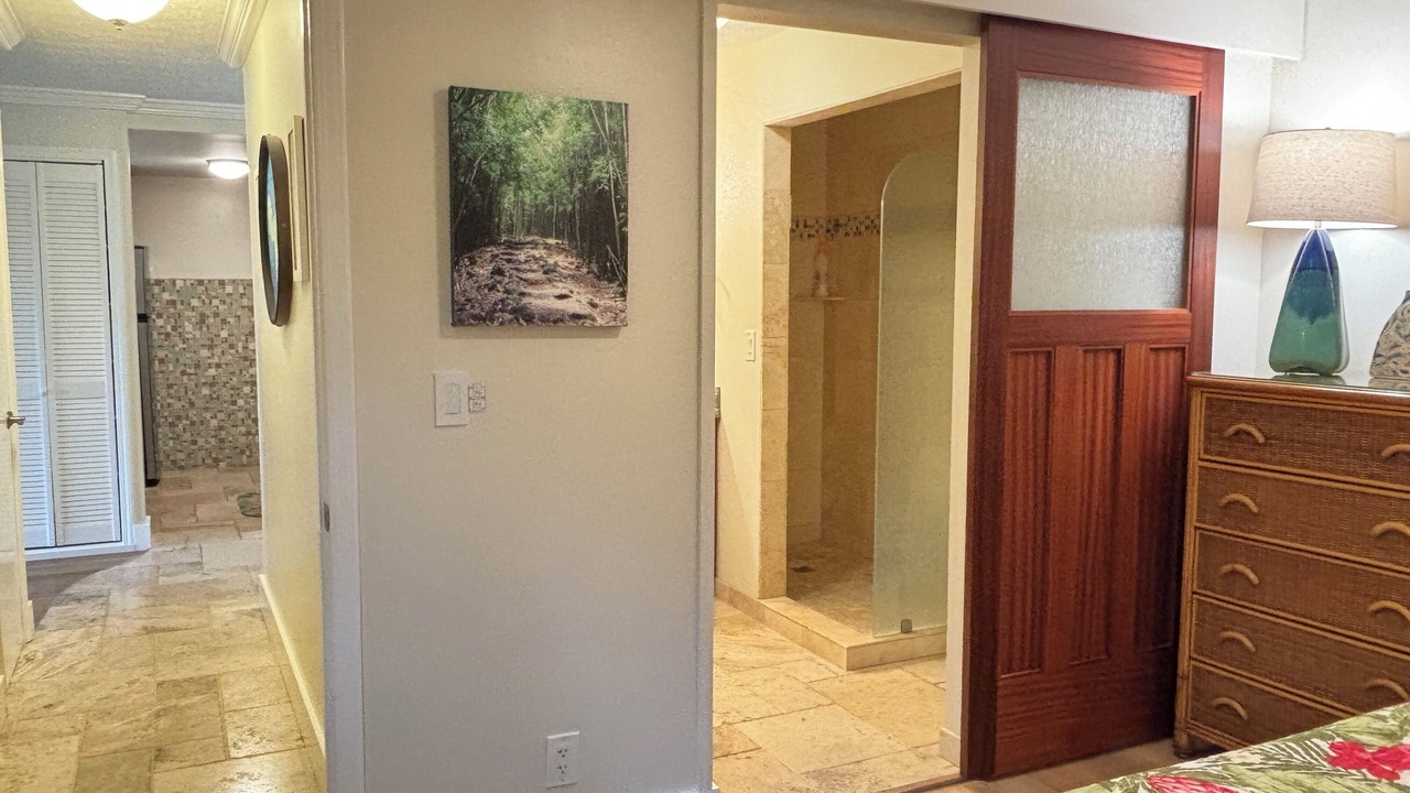 Photo of Bathroom in Maalaea