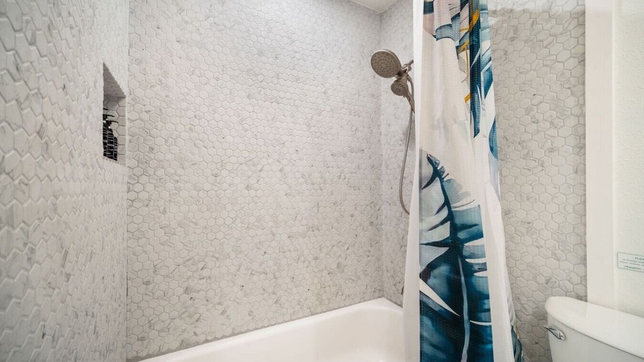 Photo of Bathroom in Nawiliwili
